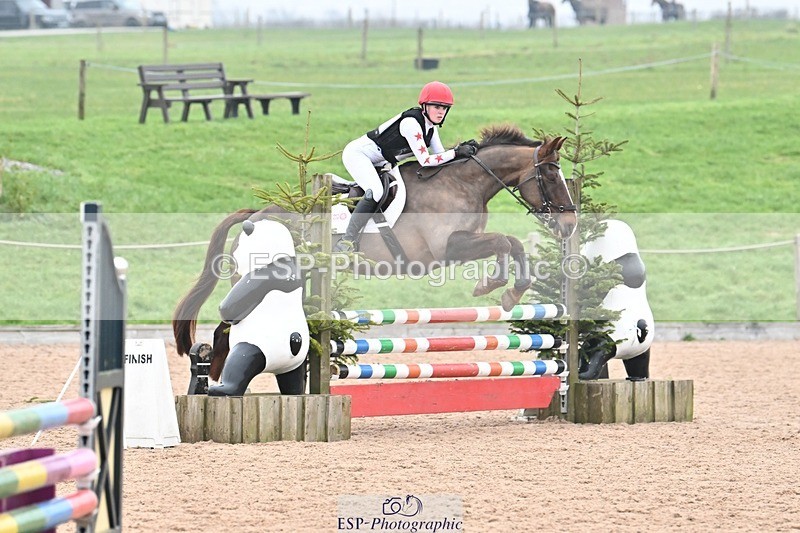 250118-140634-01429 - Cls 3A&B 90cm 13.20 to Coursewalk