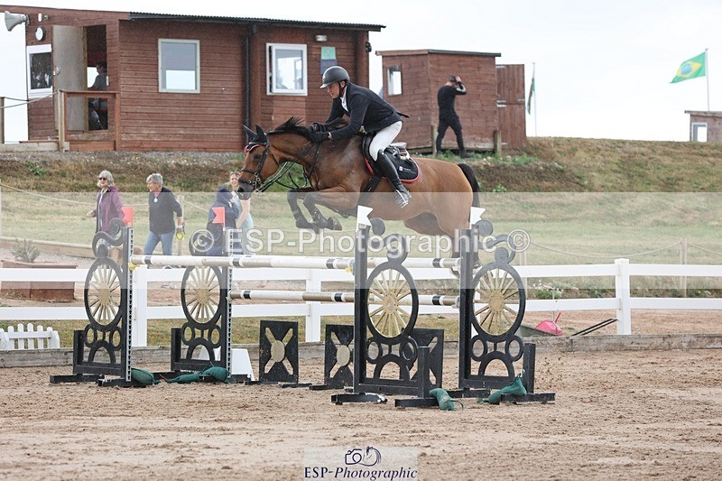 250717-134901-05599 - Cls 1, 3 Star Small Tour Start to Break