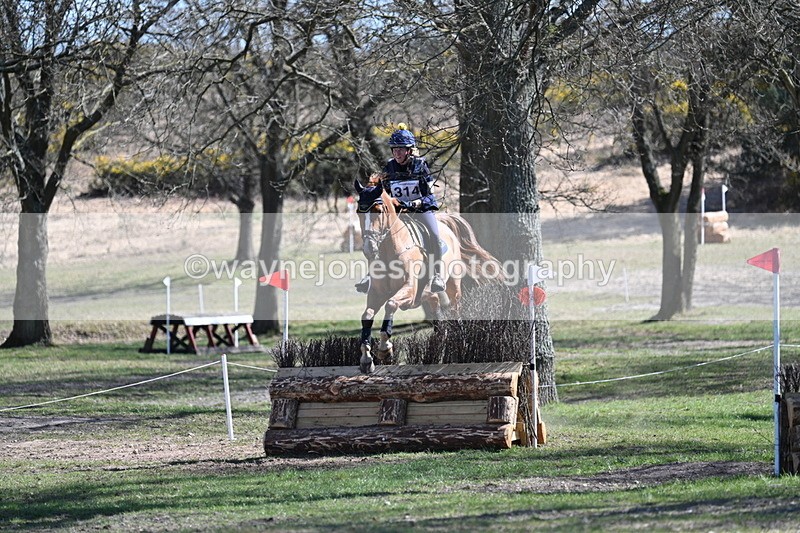 WJ7_0962 - XC Time 13:22 to 13:28