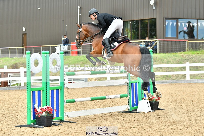 230721A-144052-07041 - Cls 22, 1 Star Gold 1.30m