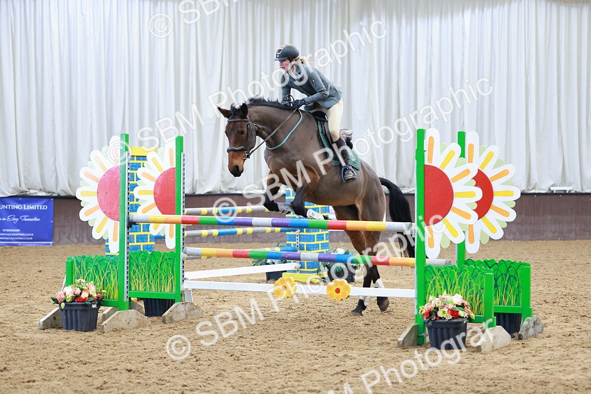 SBM_003584 - Class 11 - Senior Newcomers/ 1.10m Open