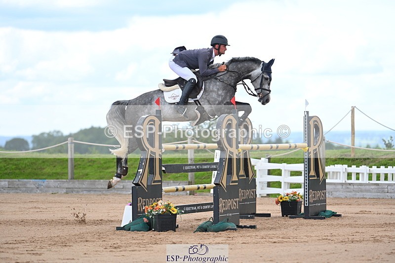 230721A-125831-06308 - Cls 34, 7 Yr Olds 1.30m