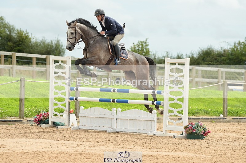 230813A-132142-13226 - Cls 49 Chard Eq 5yr Old Championship