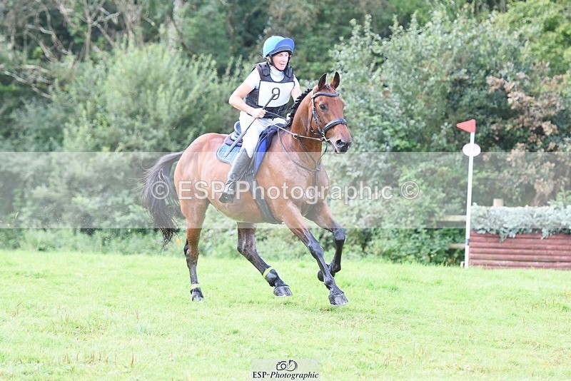 230820X-110152-1470 - BE90 XC 09.40 to Rider 151 at 11.44