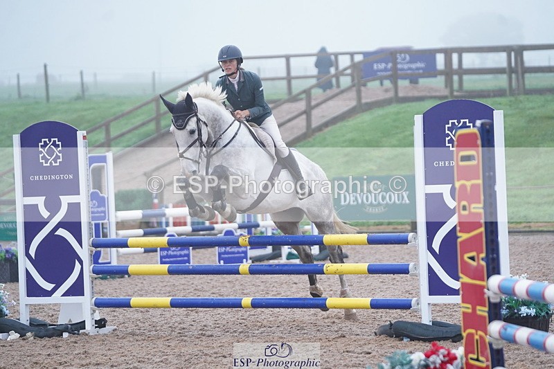 241006A-090350-05325 - Cls 15 A&B Brit Nov & 90 Open