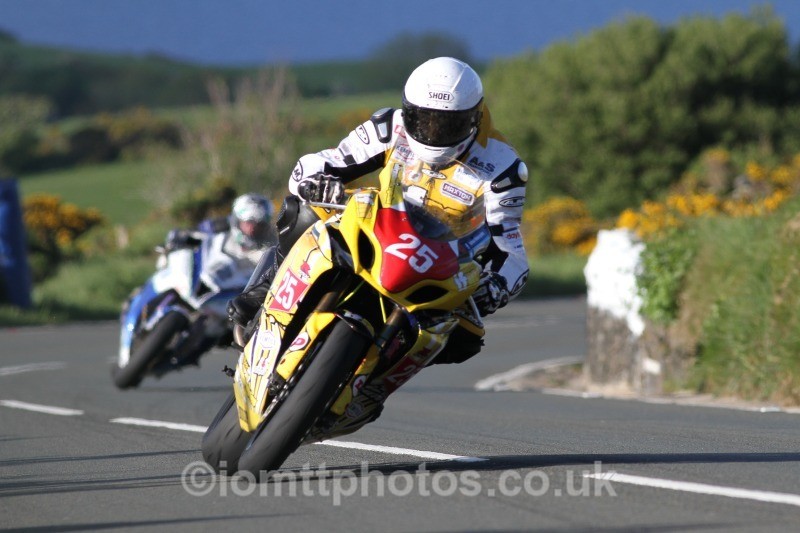 Ian Mackman Suzuki / InFront Motorcycles - Monday Practice Solos