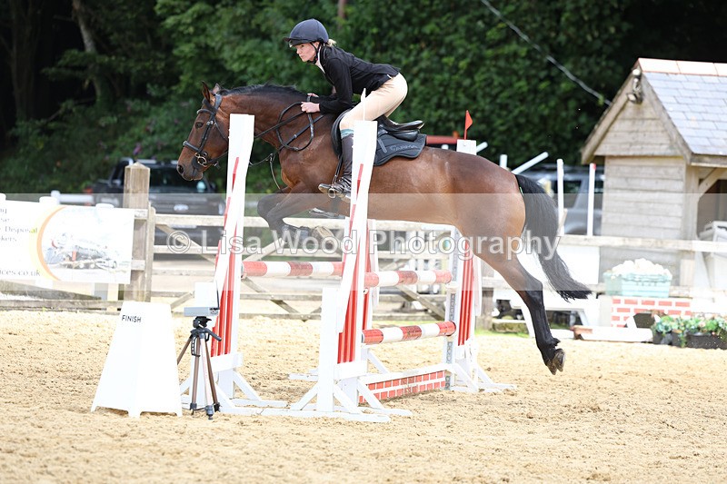 3E7A0057 - Class 9: Senior British Novice/90cm open