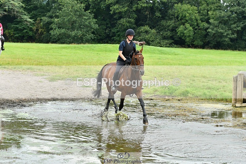 230817-131525-00863 - Theo's 1st Group - XC