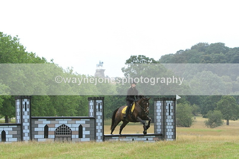 IMF_1546 - Time at Castle Jump 09:18 to 10:15