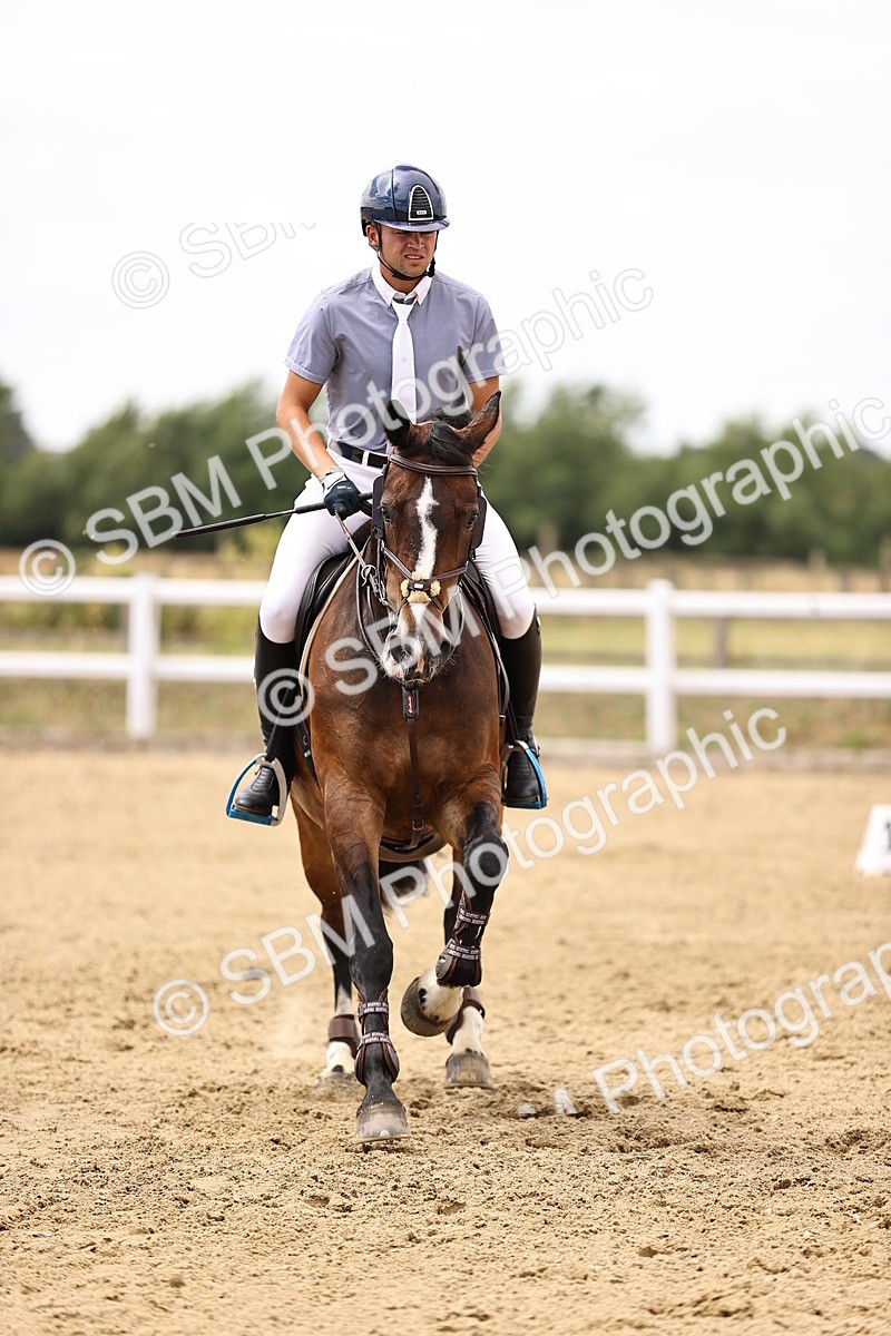 SBM_010670 - Class 9 - Senior Foxhunter - 1.20m Open