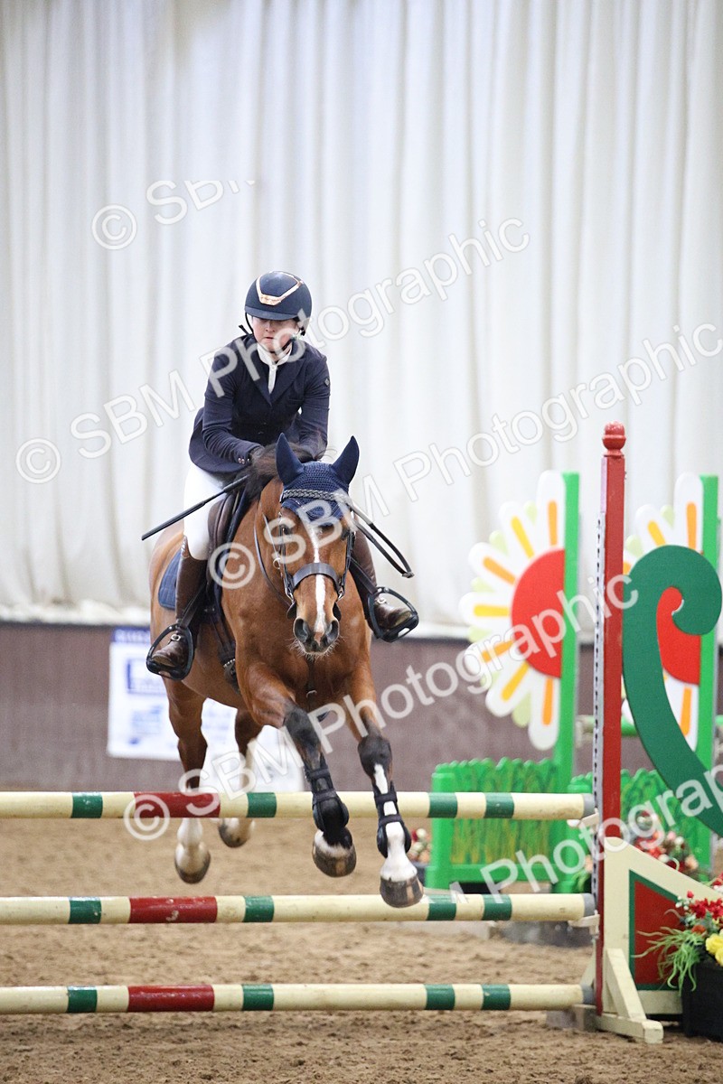5K7A3064 - Class -1 - Equissage Pulse Senior BritiNovice/ 90cm Open