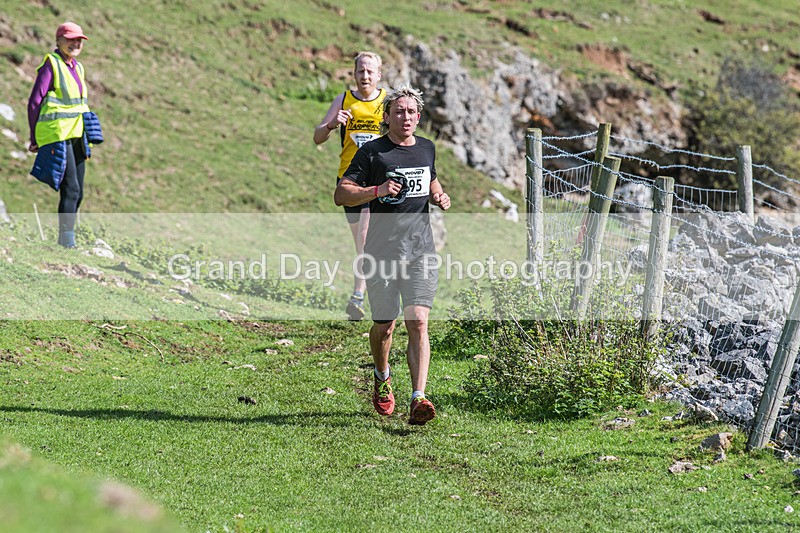 Ilam-695 - Ilam Three Peaks Fell Race (Limestone Series) Sunday 28th September 2025
