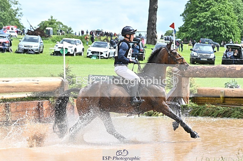 240526-131514-22759 - 541-FRIENDSHIP_VDL-Aaron_Millar