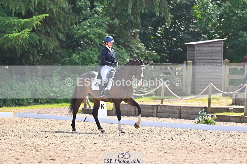 250523A-160914-08185 - A-060-Sophie.Wildern-CARTOON.HERO