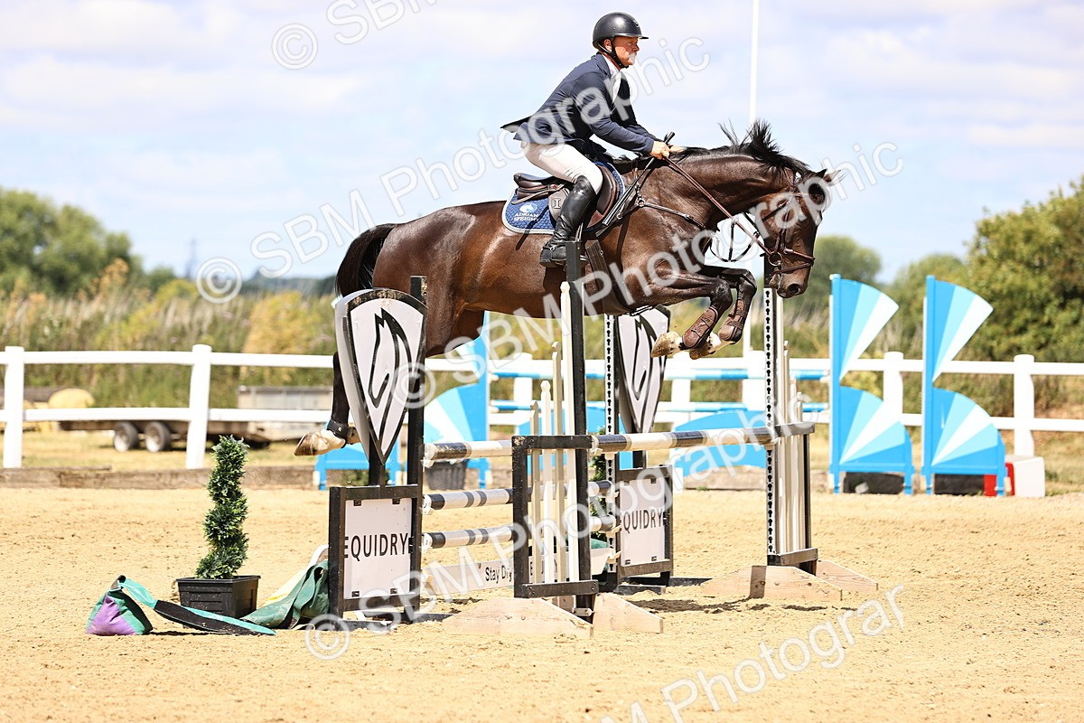 SBM_014066 - Class 14 - Senior Discovery - 1.00m Open