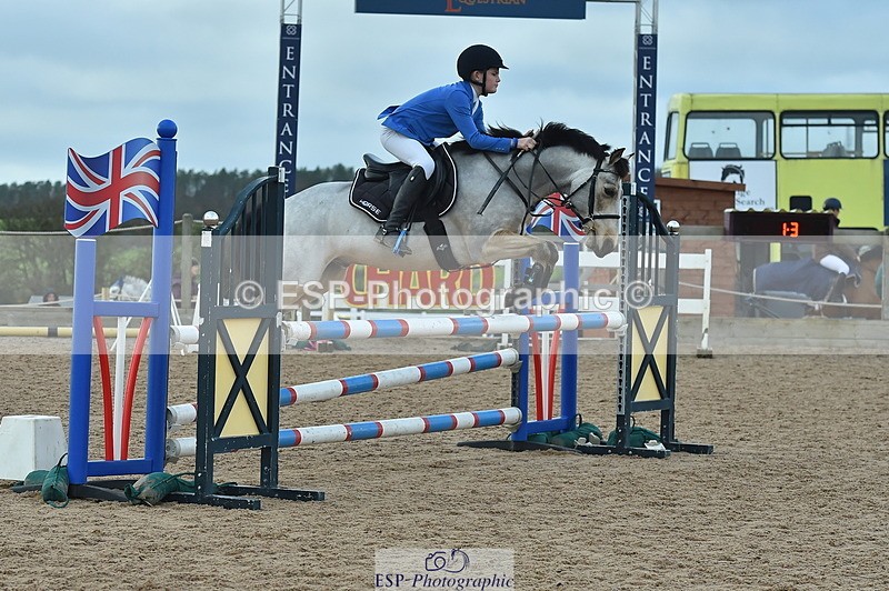 231119A-133734-06039 - Sun Cls 26 Springboard 128cm & 138cm