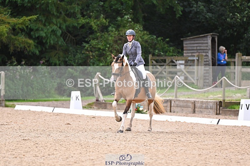 240809-104856-00297 - 157-Judi.Roome-Custard.Cream