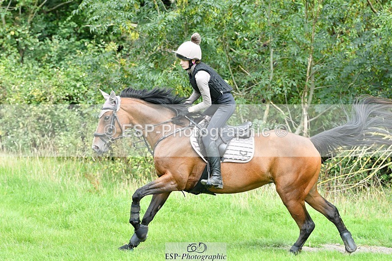 230817-133103-00979 - Theo's 1st Group - XC