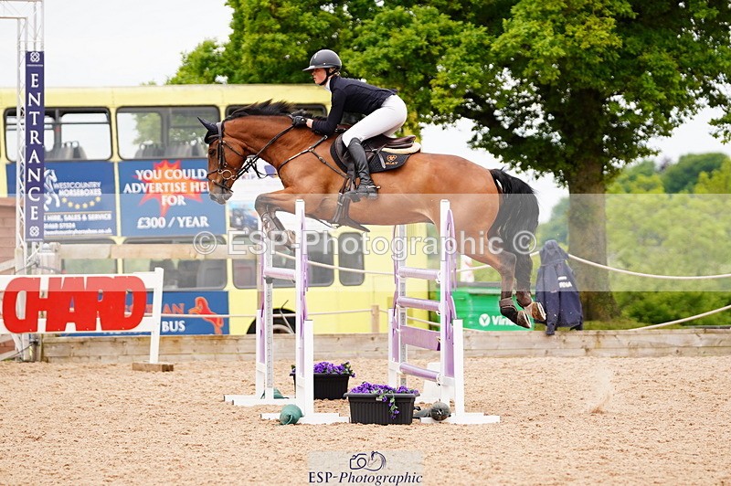 240524A-130256-03726 - Cls 16 Snr 1.20m Open