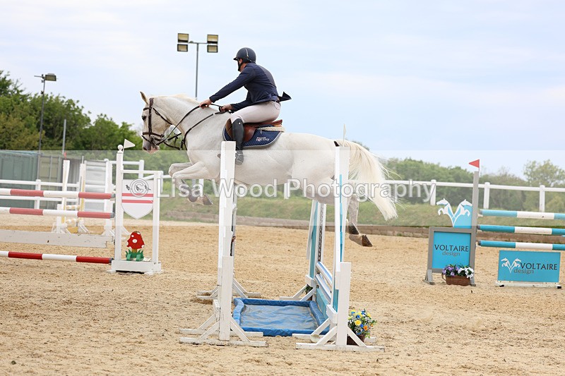 3E7A9729 - Class 9: Senior Foxhunter/1.20 open