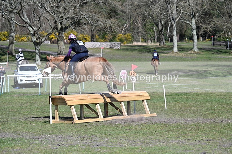 WJ7_0884 - XC Time 13:13 to 13:21