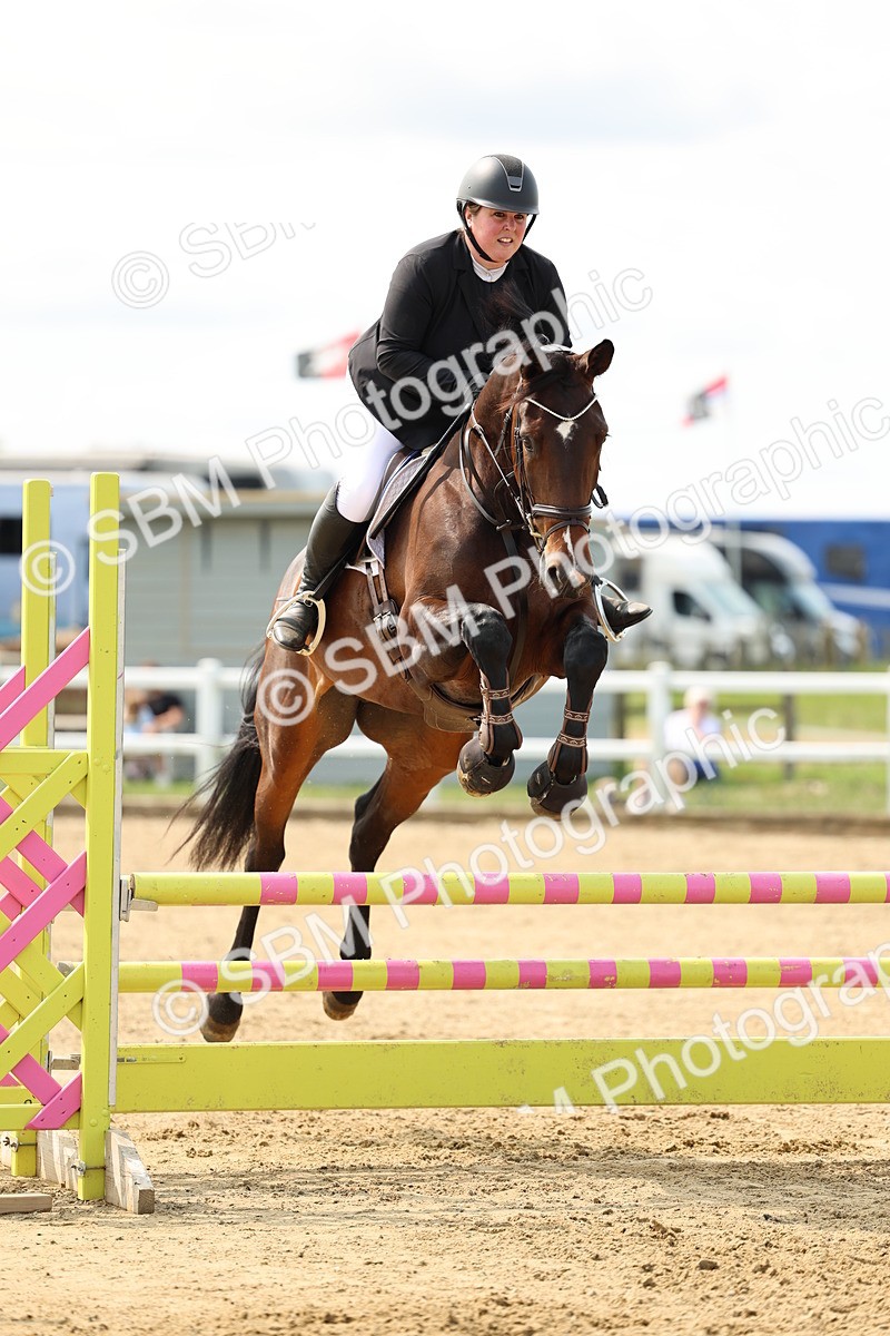 SBM_004414 - Class 16 - Senior British Novice - 90cm