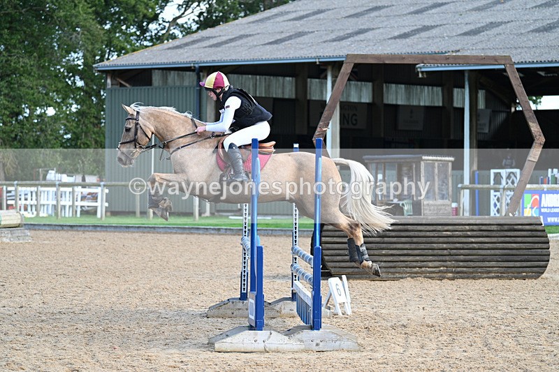 WJ7_5277 - Time 15:56 to 16:17