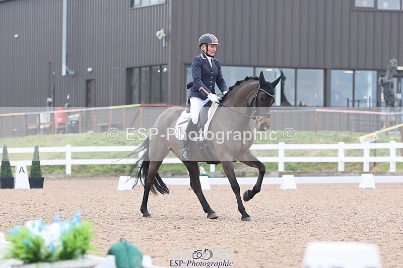 250216-131417-05820 - 222-Alice.Peternell-Fourseasons.Sienna