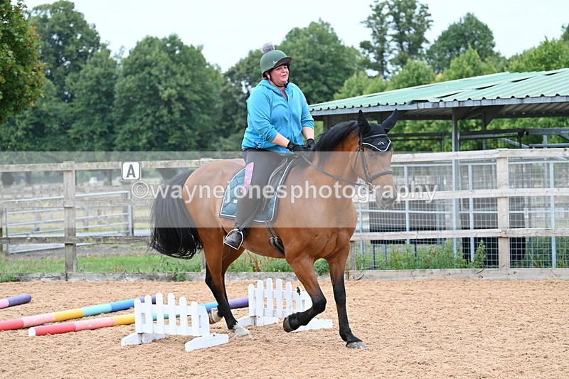 WJ7_8591 - Poles 11:00am