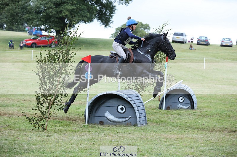 240825X-173702-38384 - 80cm XC 17.30 to End