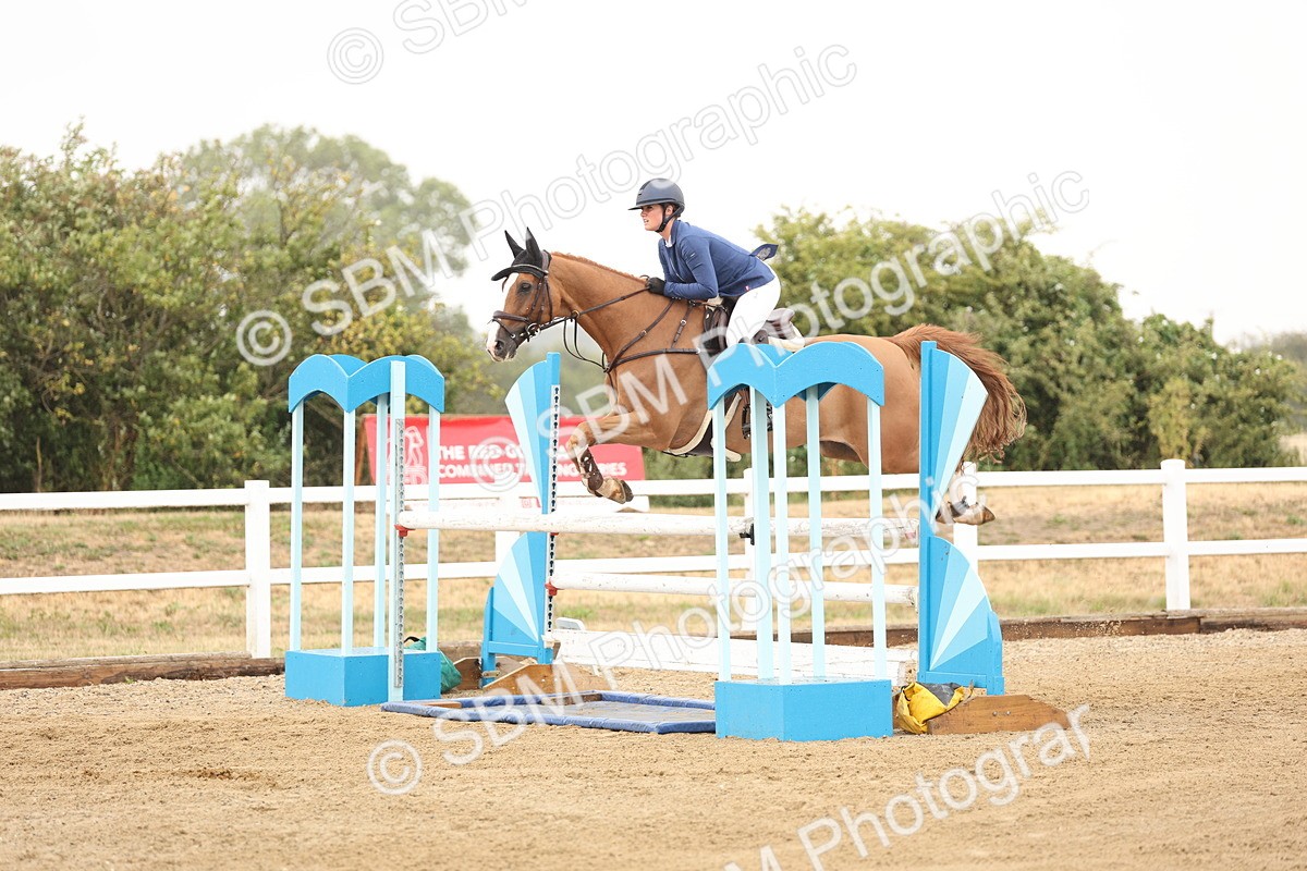 SBM_024109 - Class 6 - Senior Newcomers 1.10m