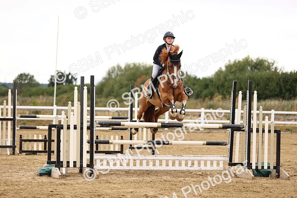 SBM_026892 - Class 13 - Senior Newcomers - 1.10m