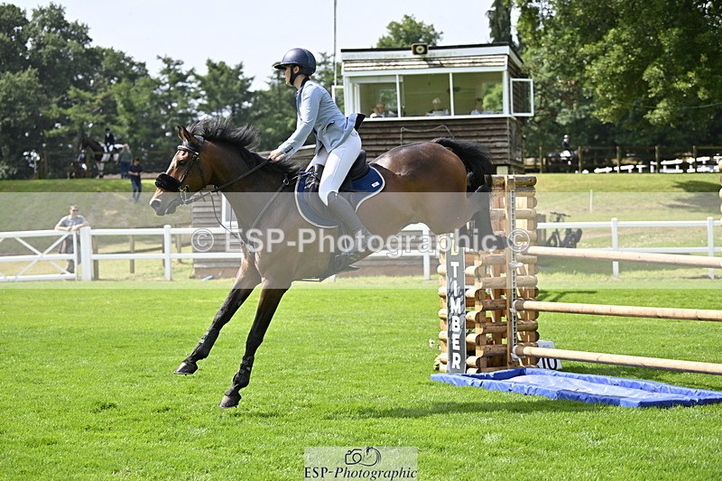 250613A-104715-00580 - Cls 1 Snr Newcomers and 1.10m Open