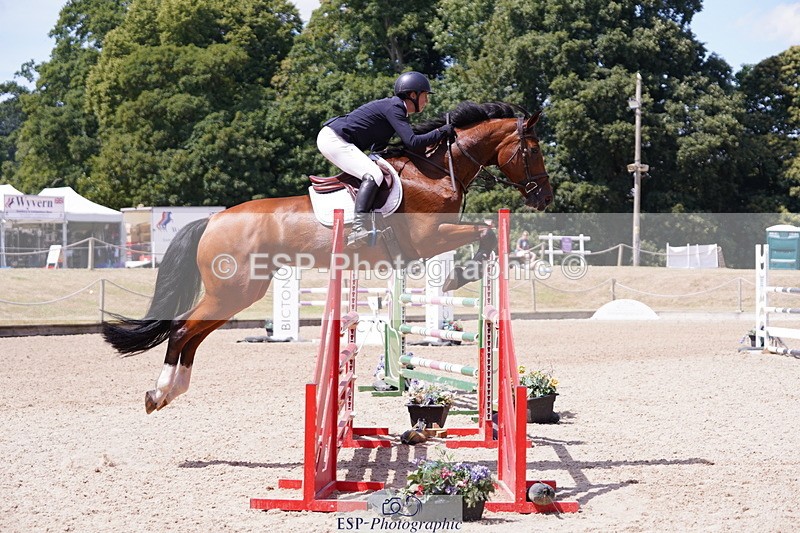 250704A-141808-11591 - Cls 22 Snr 1.15m Members Cup