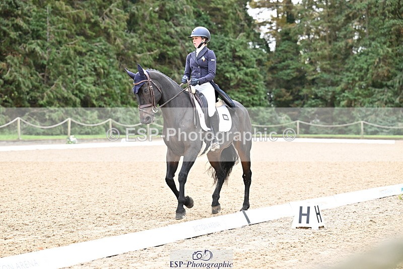 251023A-114910-01783 - C-230-Ciara.O.Connor