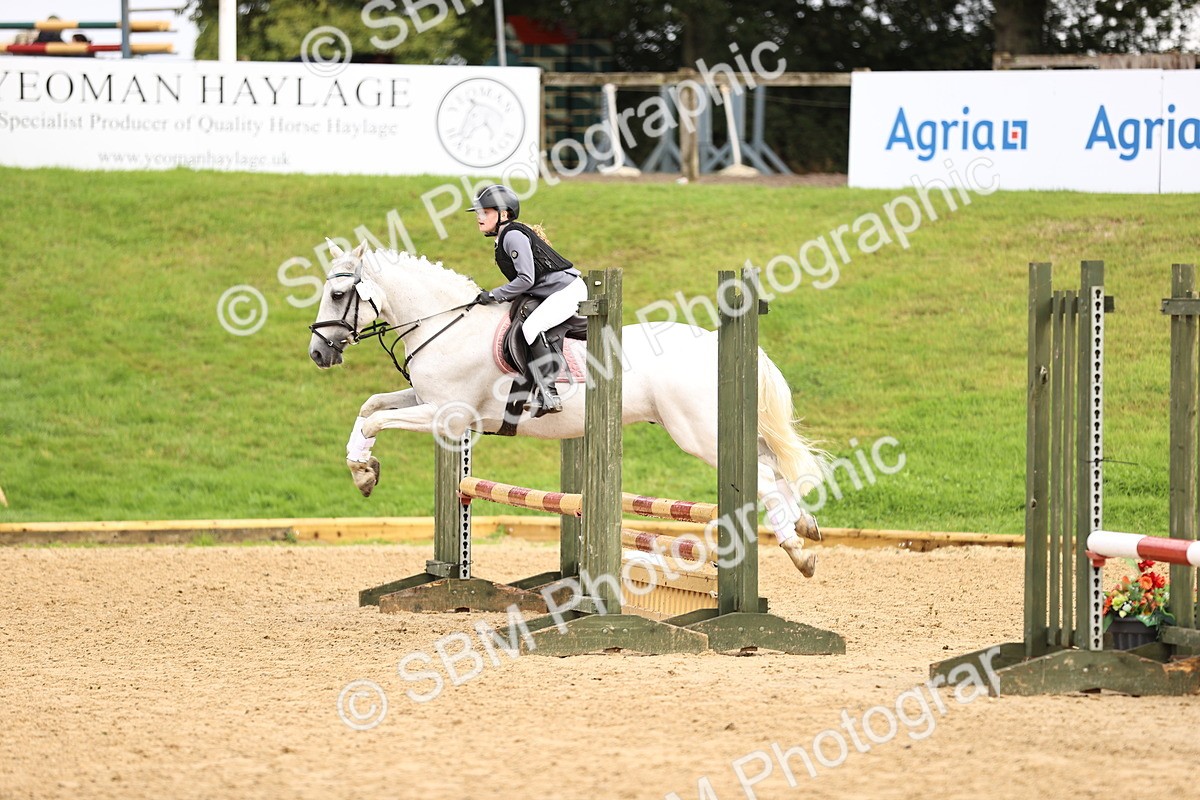 SBM_44801 - J9 - Junior Pony 70cm Championship