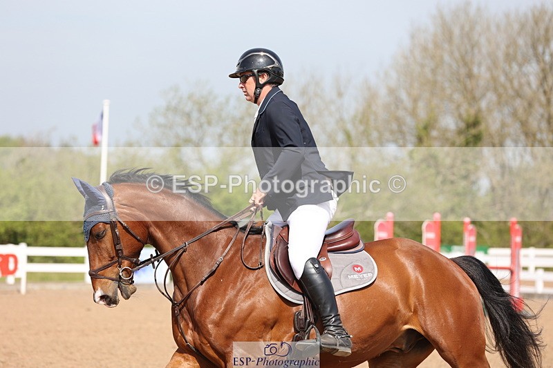 240510A-104220-05851 - Cls 14 Discovery and 1m Open