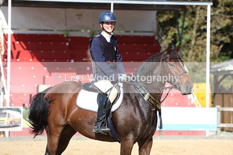 3E7A5632 - Class 10: 90cm open