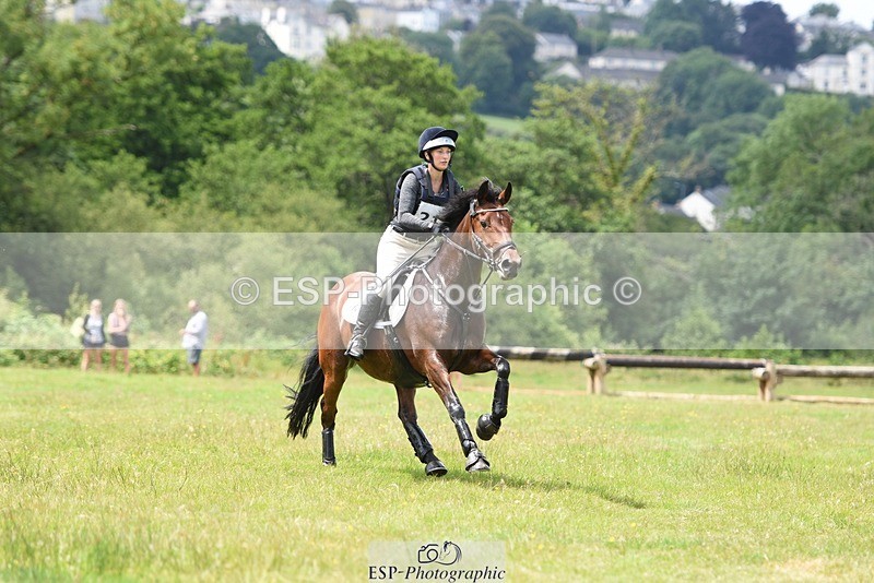 230625-121316-03758 - XC 90cm 12.00 to 13.00