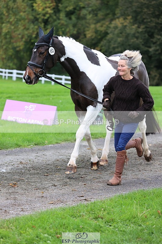 251026A-113019-25483 - G-552-Rachael.Whittaker