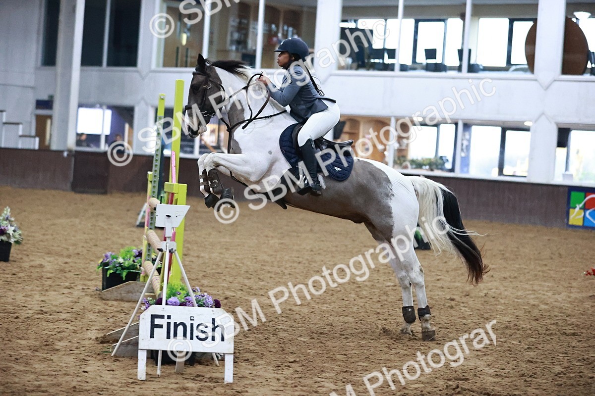 SBM_003031 - Class 13 - Blue Chip Pony Newcomers 1.00m
