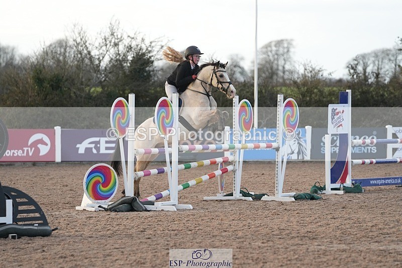 251130-145359-02360 - Cls 32+33 Springboard and Winter's
