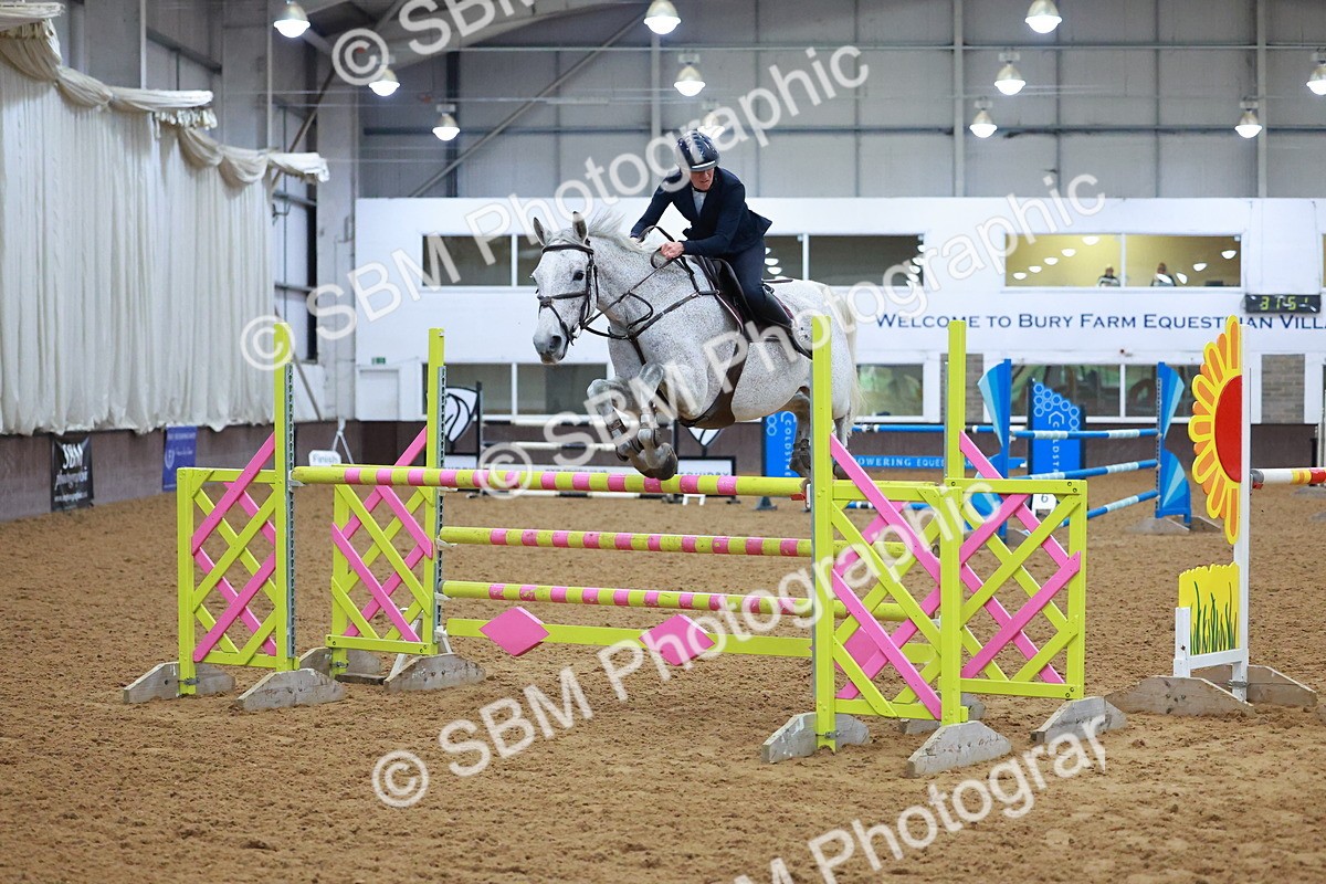 SBM_002080 - Class 5 - Senior Foxhunter 1.20m