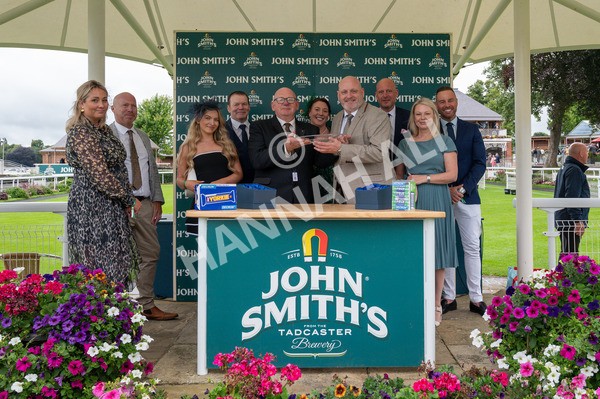 130724-Race 7-Ray Vonn-9669 - Race 7 5.25pm John Smith's Sprint Handicap