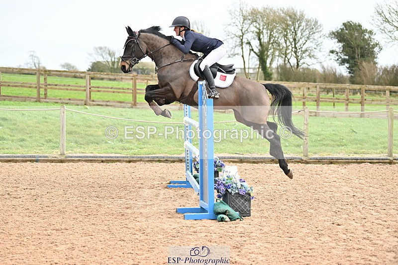 240315A-123502-00968 - Cls 3 Snr Foxhunter