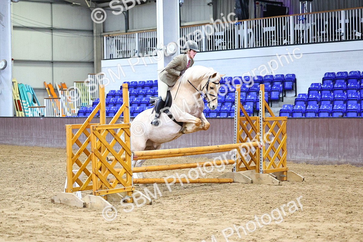 SBM_003666 - Class 37 - 80cm Training Stakes