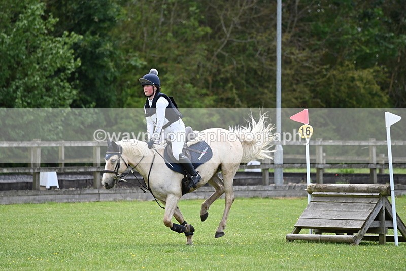 WJ6_4071 - Class 6 80cm