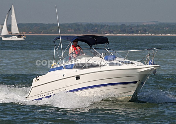 100523 BLUE WATER DREAMIN IMG_4935 - Motorboats - Open