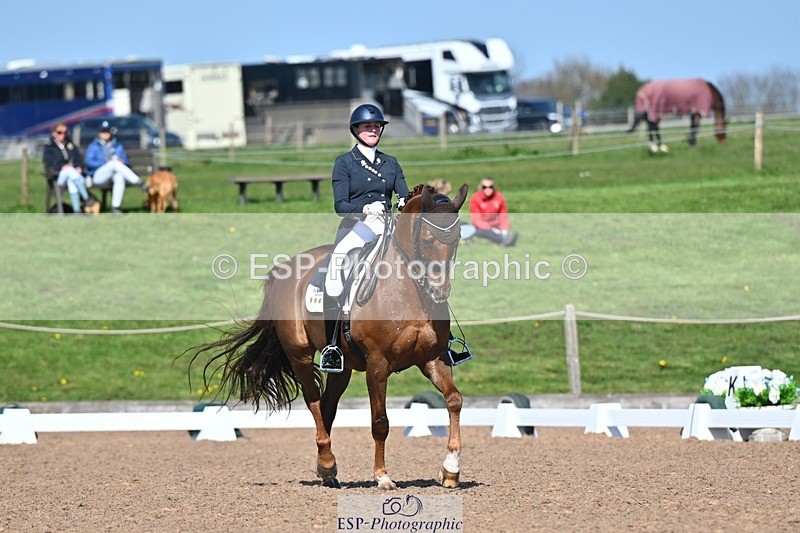 250405-135410-10979 - 141-Tyla.Schou-Dennis.DeNiro