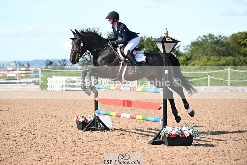 240913A-105851-03780 - Cls 14 Snr Newcomers